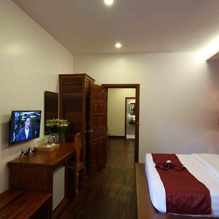 Holy Angkor Deluxe Hotel Sziemreap Kültér fotó