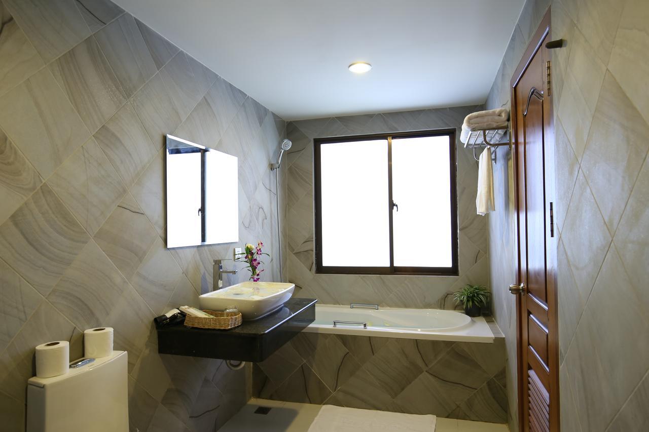 Holy Angkor Deluxe Hotel Sziemreap Kültér fotó
